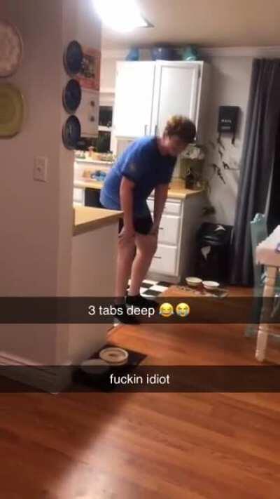 Reposted due to error, friend thought it was smart to do acid at the end of a 4 day addy binge.