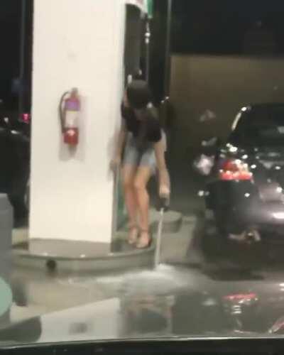HMC while I top up some petrol