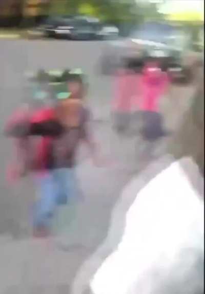 Mother teaches her kids how to beat up a toddler