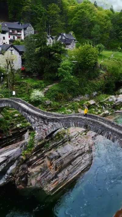 Ticino: An Italian-speaking canton of Switzerland🇨🇭, which is famous for its warm, almost Mediterranean climate, unique nature and prestigious schools.