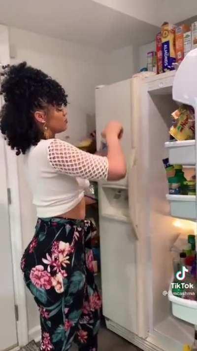 Soft & Jiggly No.222 🍑