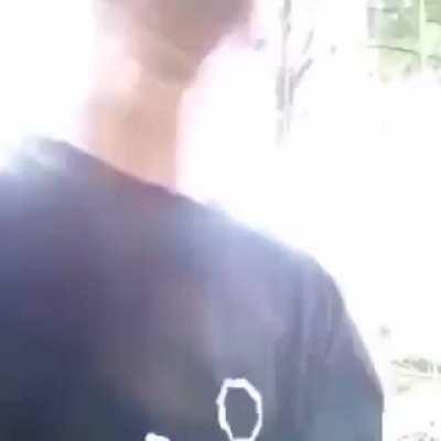 Não podemos esquecer este.