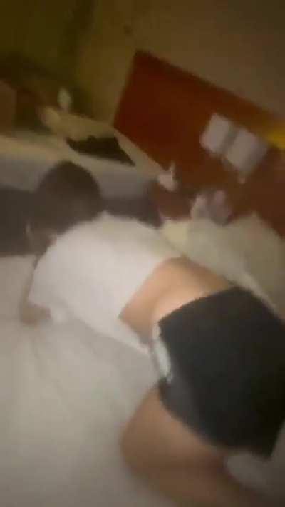 (READ) my uncle likes to show me off like a piece of art before we do stuff 😋😋