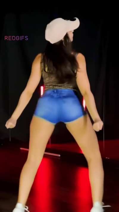 Nora Fatehi Twerking