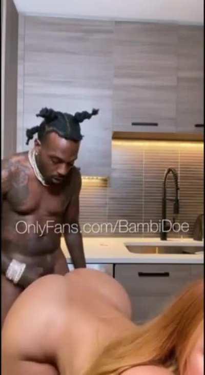 I update premium 6 days a week with brand new exclusive content