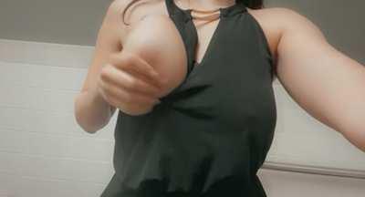 I don’t wear bras to work so I can go to the bathroom and let my natural DDD’s breathe👅