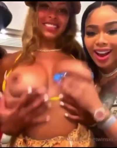 Alexis Sky DoubleDose Twins 👯 