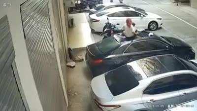 Woman fall from window while doing sex