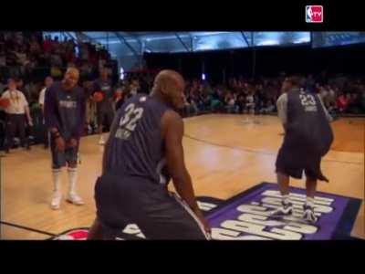Shaq Dancing With Lebron James & Dwight Howard At The NBA 2007 All-Star Game