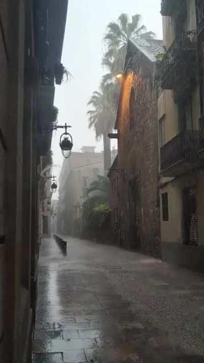 A nice warm shower in Barcelona today