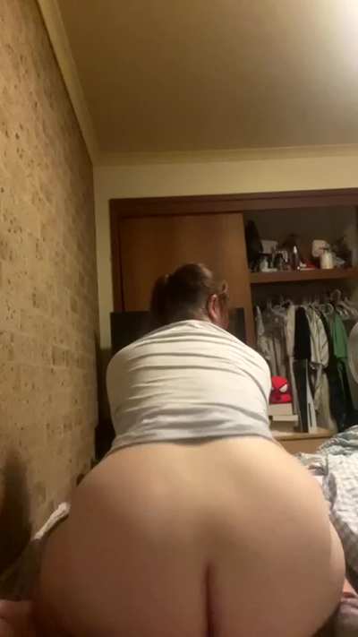 hold me and fuck me 😵‍💫