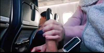 Giving my hubby handjob on the plane next to people why not 😈