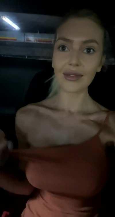 Let's enjoy it😘👻angl2xr