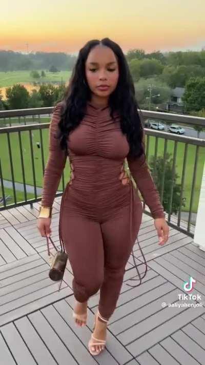 Thickums 😮‍💨