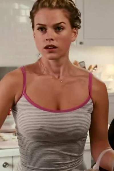 Alice Eve