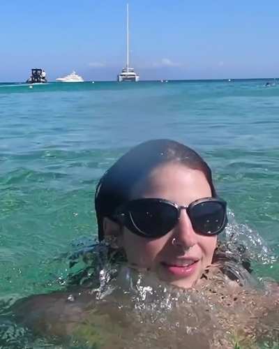 Lasirena enjoying those water