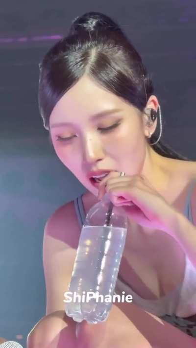 Mina at “THIS IS FOR” World Tour in Singapore Day 2 - 251012