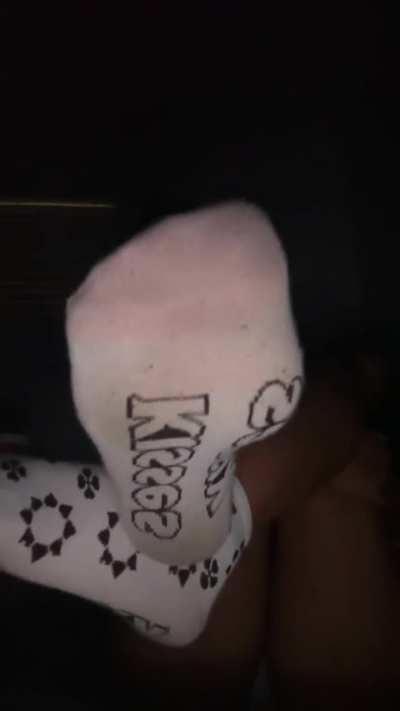 Fresh out of gym socks anyone want them?? 🥴😉#feet #cutefeet #gymsocks #buythesesocks