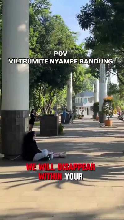 Perhatikan orang-orang berkumis di sekitar anda