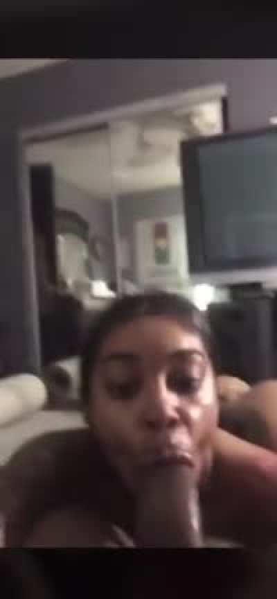 Creamy Exx being the thot she is