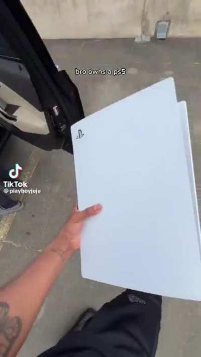 BRODYSIN OWNED A PS5 😭😭⁉️⁉️‼️❕