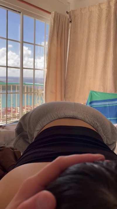 Kissing his cock 🥰