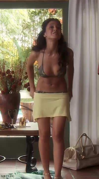 Emmanuelle Chriqui
