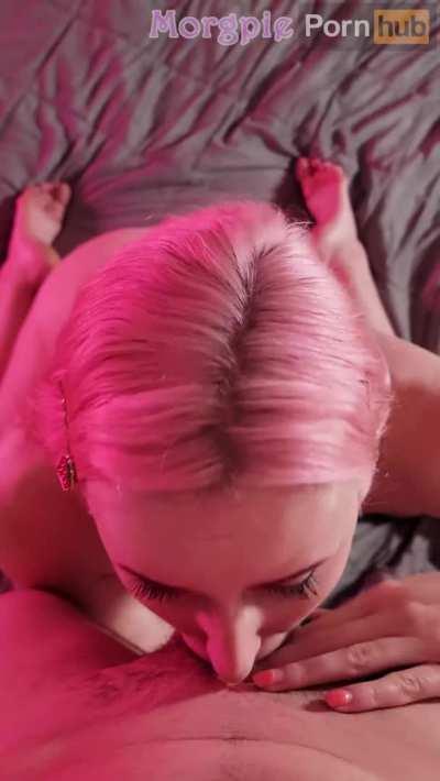 Jerking It Right Down Her Throat 🤤