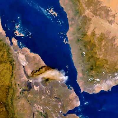 Today's Hayli Gubbi (volcanic) eruption seen from space