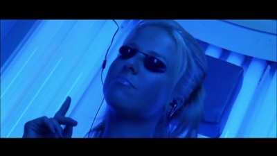 Horror Hotties: Chelan Simmons and Crystal Lowe - Final Destination 3 Supercut