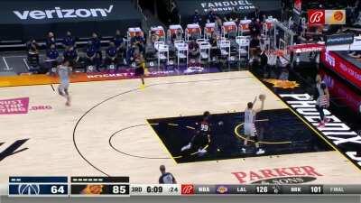 [Highlight] Booker dime to Bridges in transition again