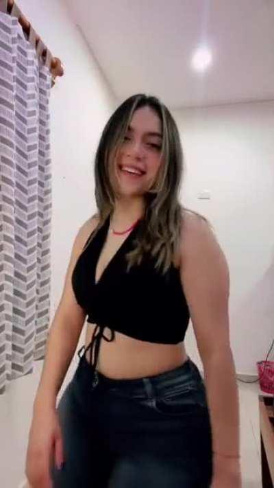 es jodidamente enorme