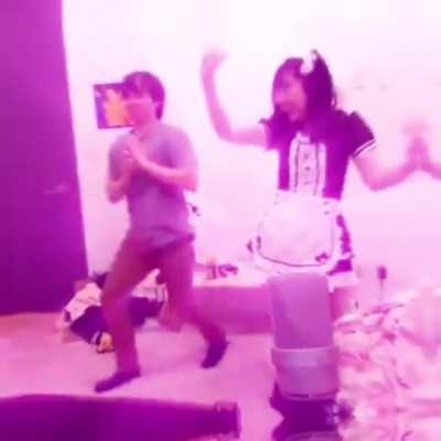 live footage of the interior of my brain after lily playing this song on stream a few days ago {otv edit by me}