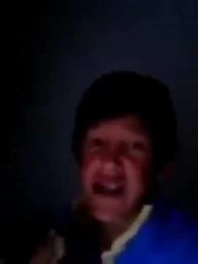 WTF!! Que hace Maximus cantando por la Virgen de los Dolores? 🙈🙉🙊