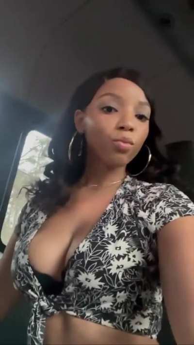 Chloe dressed as Lena for ‘Fight Night’ via Snapchat 1-3-2025