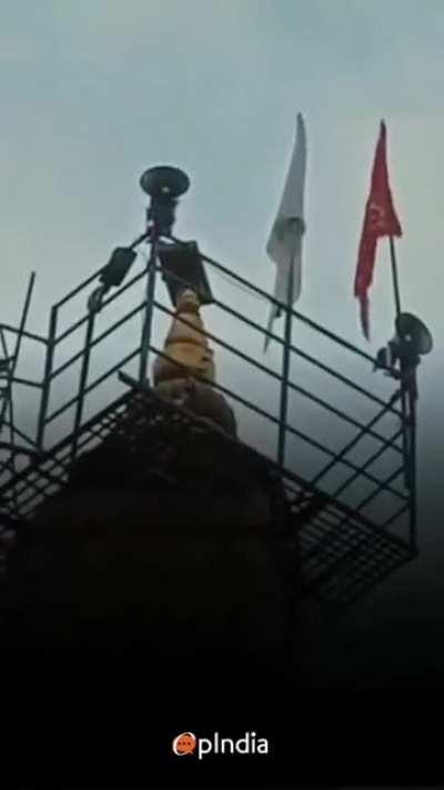 Poore India mein aise loudspeaker chahiye!! Jai Hanuman