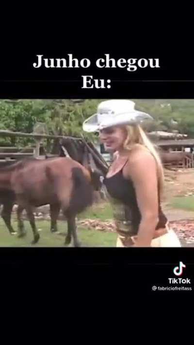 saudades dançar essa música na escola, saudades festa junina, saudades rodeio eu te odeio corona vírus