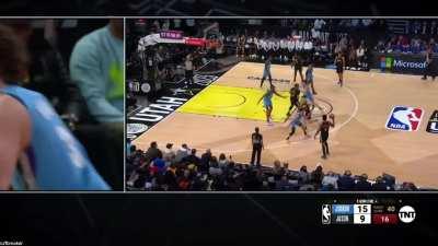 [Highlight] Josh Giddey shows up to the stadium in a custom made blue fur coat as he comments on his outfit in-game