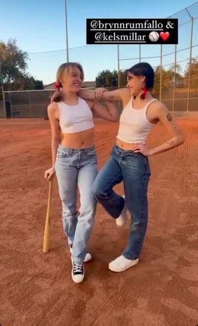 Chatroom to talk about Brynn and find new friends 🥰