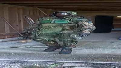 W I D E S T A L K E R