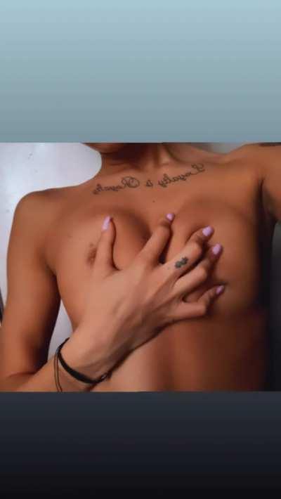 Whoever likes it ,I will make you will be happy😈💕