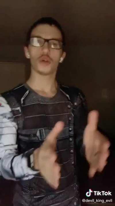 “You don’t announce your alpha” whole announcing he’s an alpha....