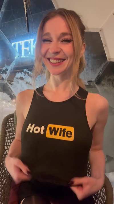 Flashing wife on a date