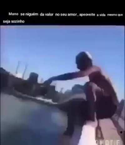 Então eu vou aproveitar bastante porque eu sei que ninguém não me ama