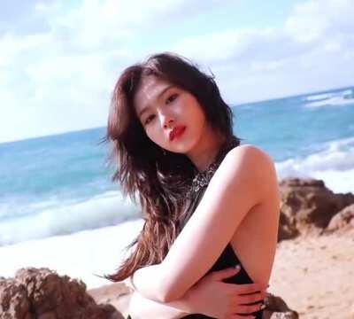 210329 - Beautiful Sana