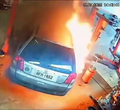 Cuidado com seu carro à combustão