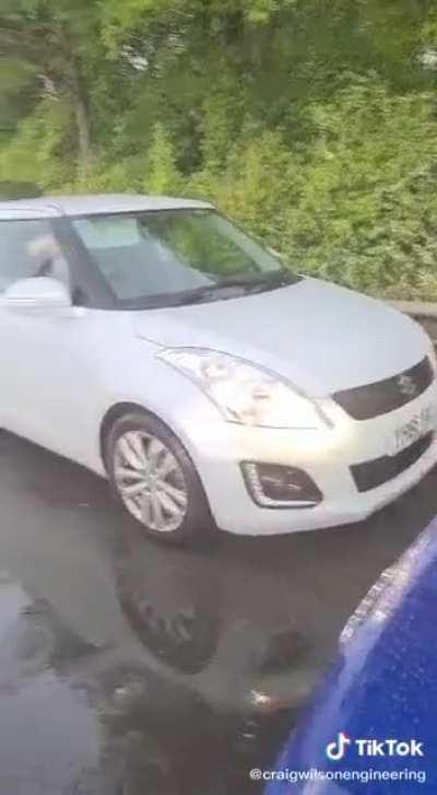 She eventually moved after 20 minutes