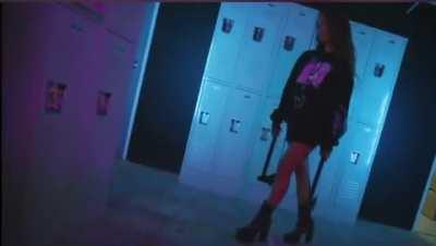 guys. y’all breathing ok?