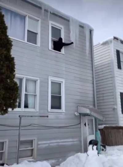 WCGW removing icicles