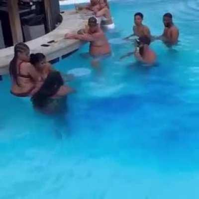 To show some flow while peeing like no one noticed...